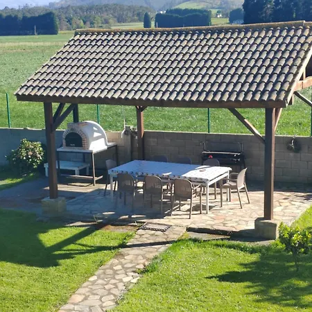 Dom wakacyjny El Rancho - Luarca *